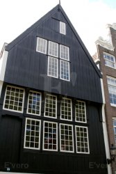 Amsterdam, n°34 begijnhof, maison en bois bâtie en 1420